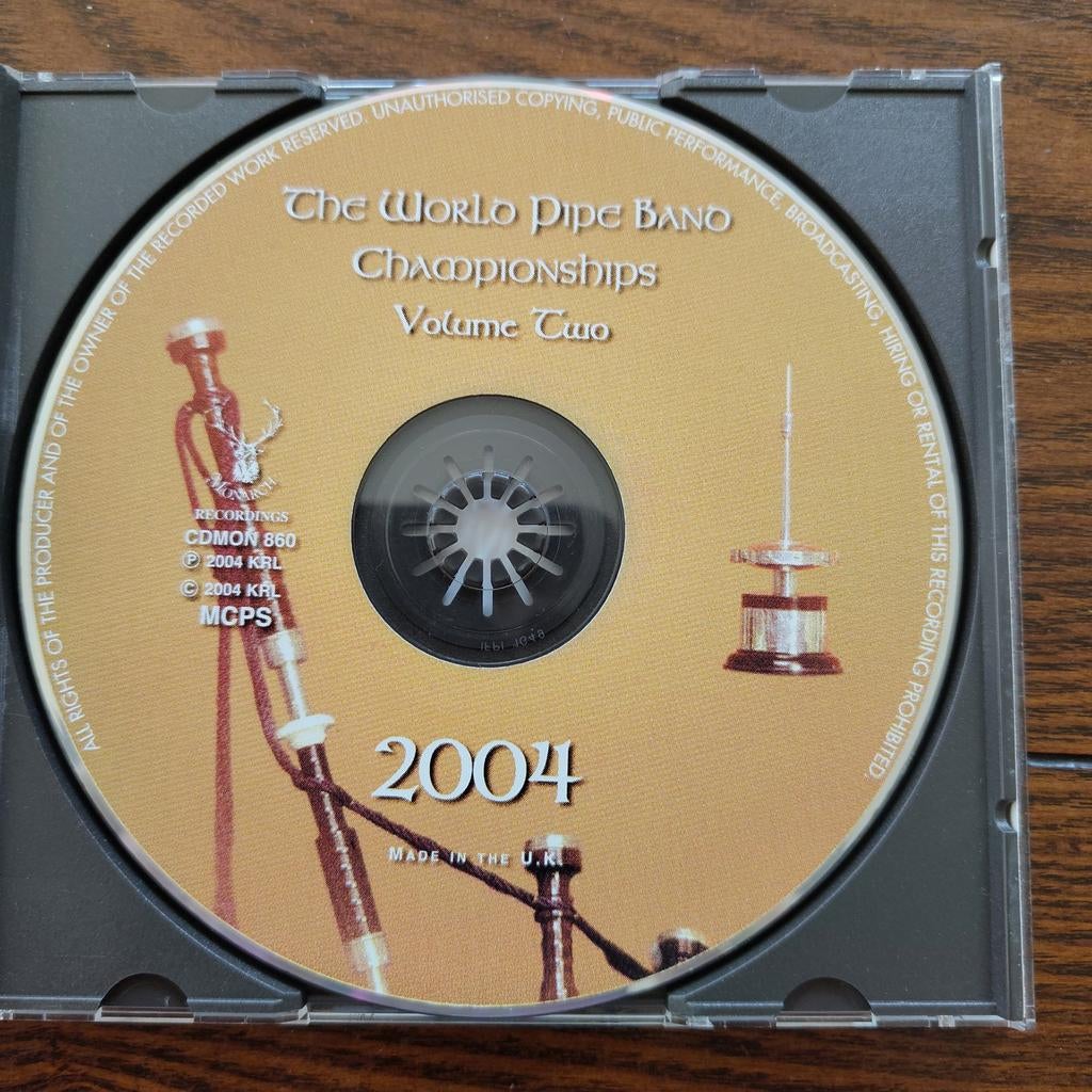 1 cd The World Pipe Band Championships 2004 volume 2, Cd's en Dvd's, Cd's | Wereldmuziek, Ophalen of Verzenden, Zo goed als nieuw