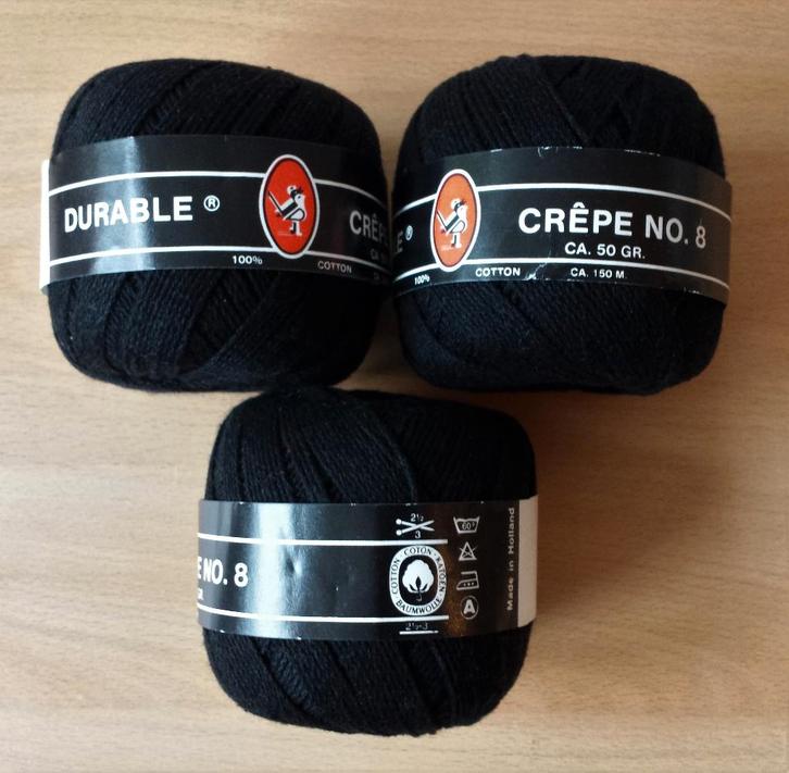 3 bollen Crêpe no.8 Garen - Durable - zwart, Hobby en Vrije tijd, Breien en Haken, Nieuw, Breien of Haken, Wol of Garen, Ophalen of Verzenden