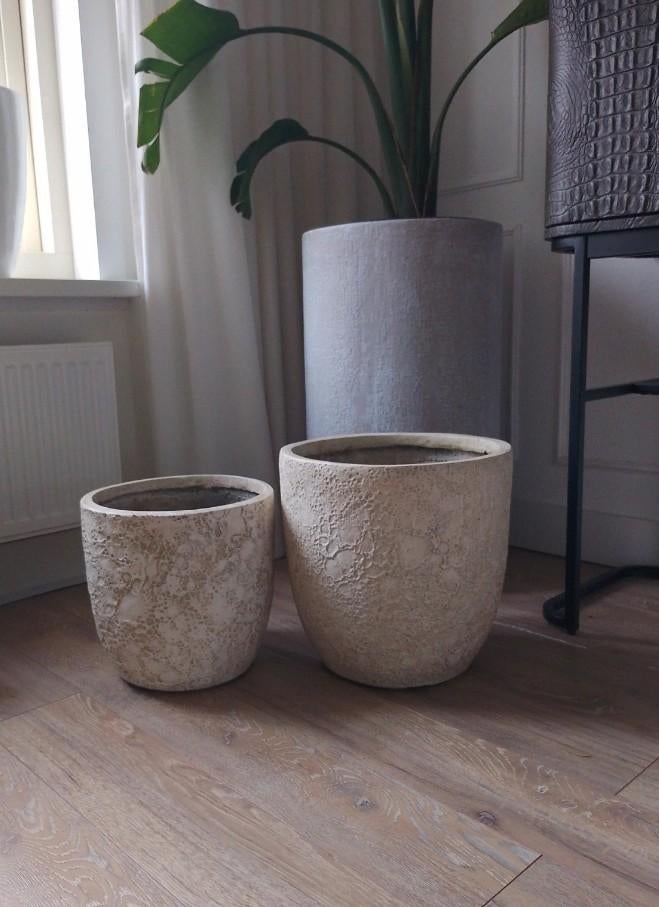 Set grote bloempotten, zandkleur, geschikt voor buiten, Tuin en Terras, Bloempotten, Rond, Zo goed als nieuw, Minder dan 40 cm
