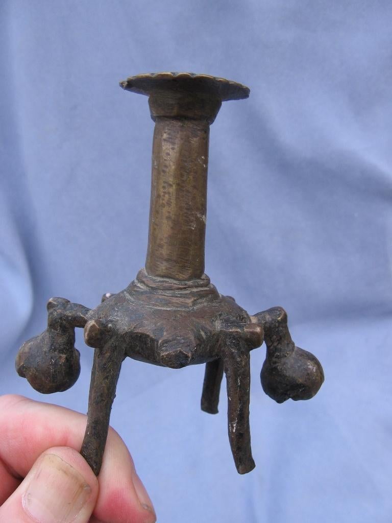 Bronzen Khol ampul met bellen – 16e – 18e eeuw., Antiek en Kunst, Ophalen of Verzenden, Brons