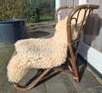 Rotan design fauteuil. Gratis bontje., Ophalen