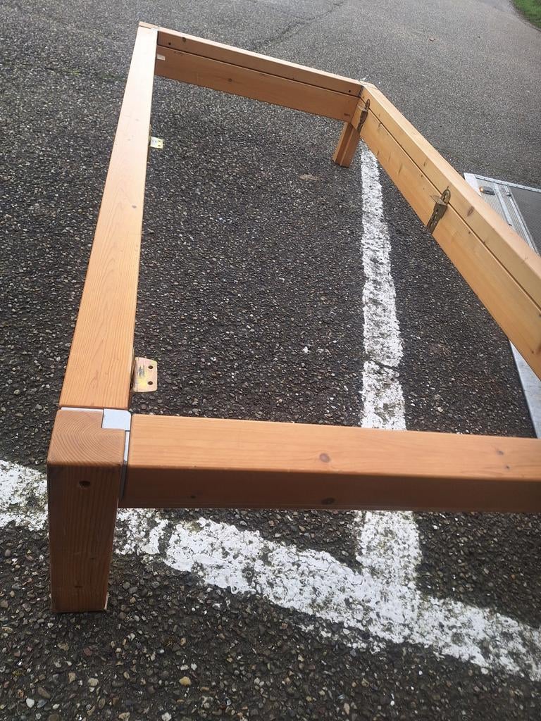Lundia één persoonsbed, Doe-het-zelf en Verbouw, Kozijnen en Schuifpuien, Ophalen, Hout, 75 tot 150 cm, Raamkozijn