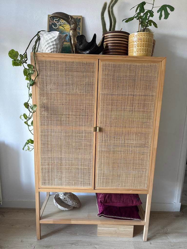 Karwei Alexia Rotan Kast - Stijlvolle Opberger, Ophalen, Zo goed als nieuw