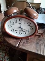 Ovaal bruine Duitse wekker jerger werkt goed, Ophalen of Verzenden, Gebruikt