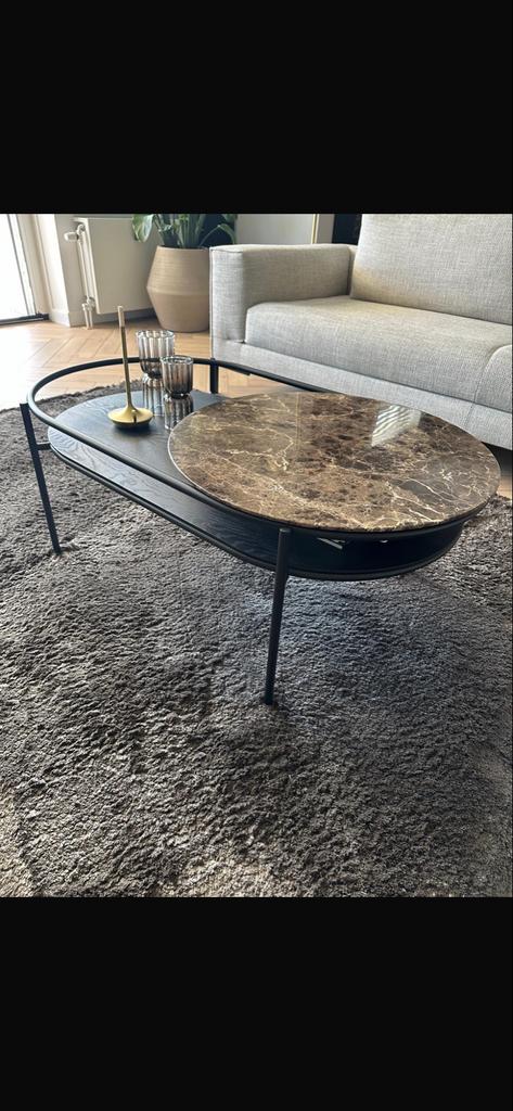 Woud Verde Salontafel met marmeren blad en zwart stalen fram, Gebruikt, 100 tot 150 cm, Metaal, Minder dan 50 cm