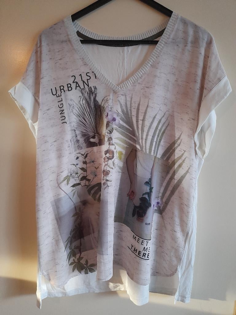 Top mtM Urban, Ophalen of Verzenden, Zo goed als nieuw, Maat 38/40 (M), Korte mouw