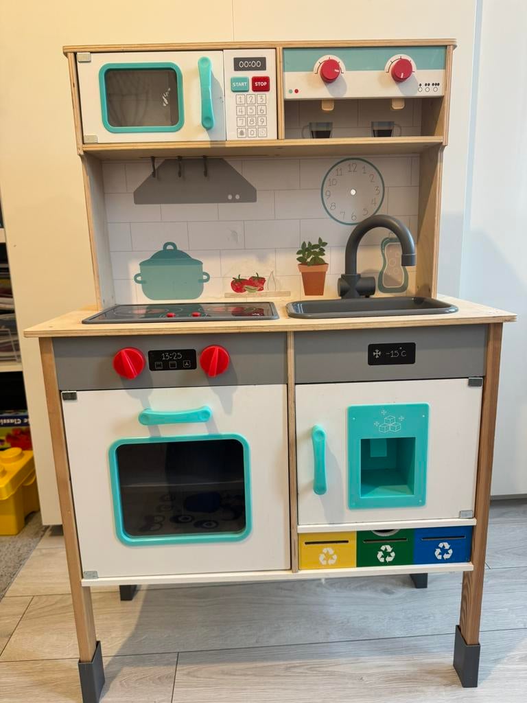 Kinderkeuken, Ophalen, Zo goed als nieuw