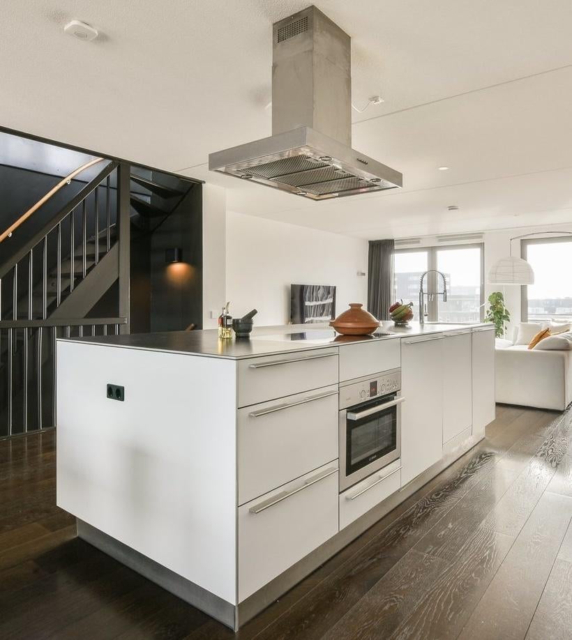 Bulthaup B3 kitchen island with built-in Bosch appliances., Ophalen, Wit, Overige typen, Zo goed als nieuw