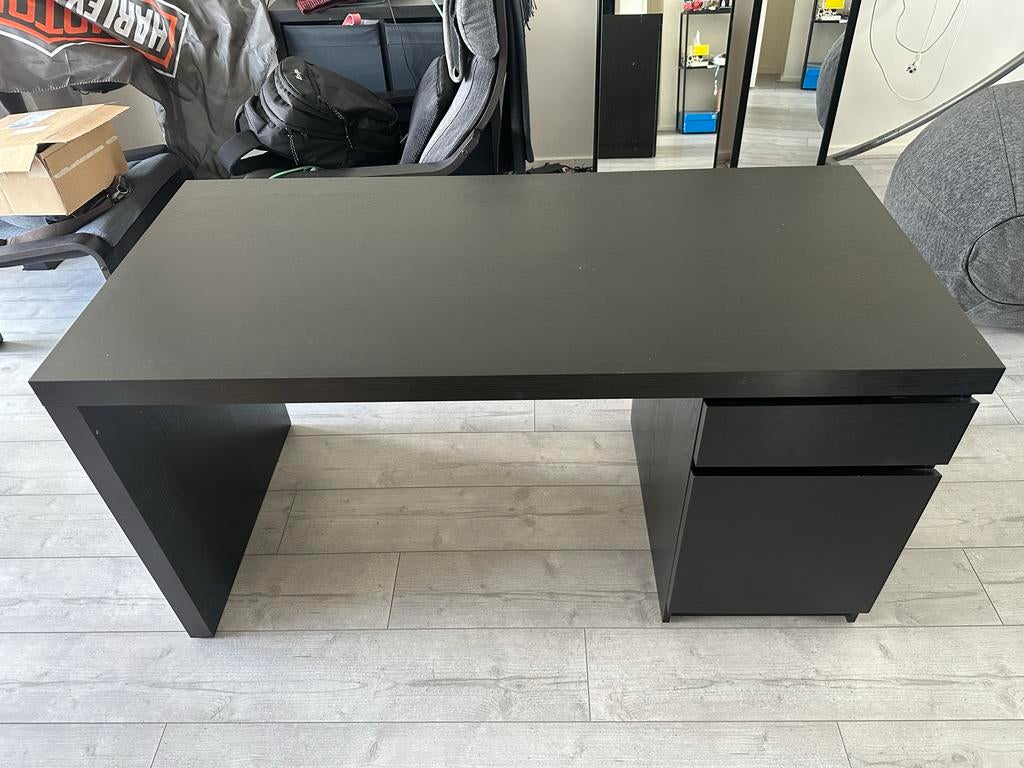 IKEA Malm bureau donkerbruin (zwartbruin) met lades, Huis en Inrichting, Bureaus, Ophalen, Met lades, Spaanplaat of MDF, Bruin