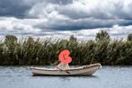 Mooi roeibootje met houten peddels, Ophalen of Verzenden, Gebruikt, Polyester