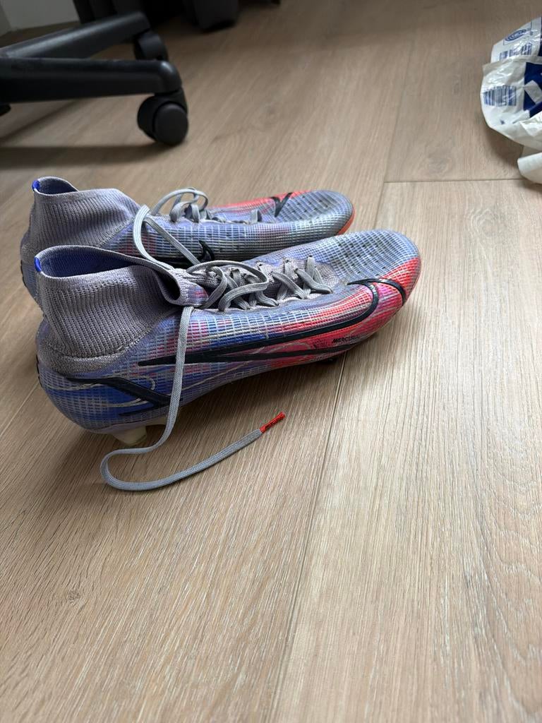 Nike Flyknit Voetbalschoenen Maat 41, Ophalen, Gebruikt, Schoenen