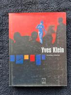 boek Yves Klein  Vilo Adam Biro, Ophalen of Verzenden, Gelezen