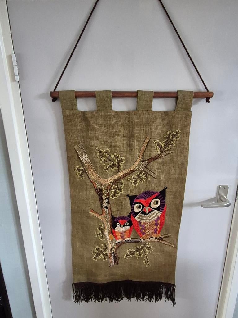 Vintage geborduurd wandkleed met uilen en ophangsysteem, Ophalen of Verzenden