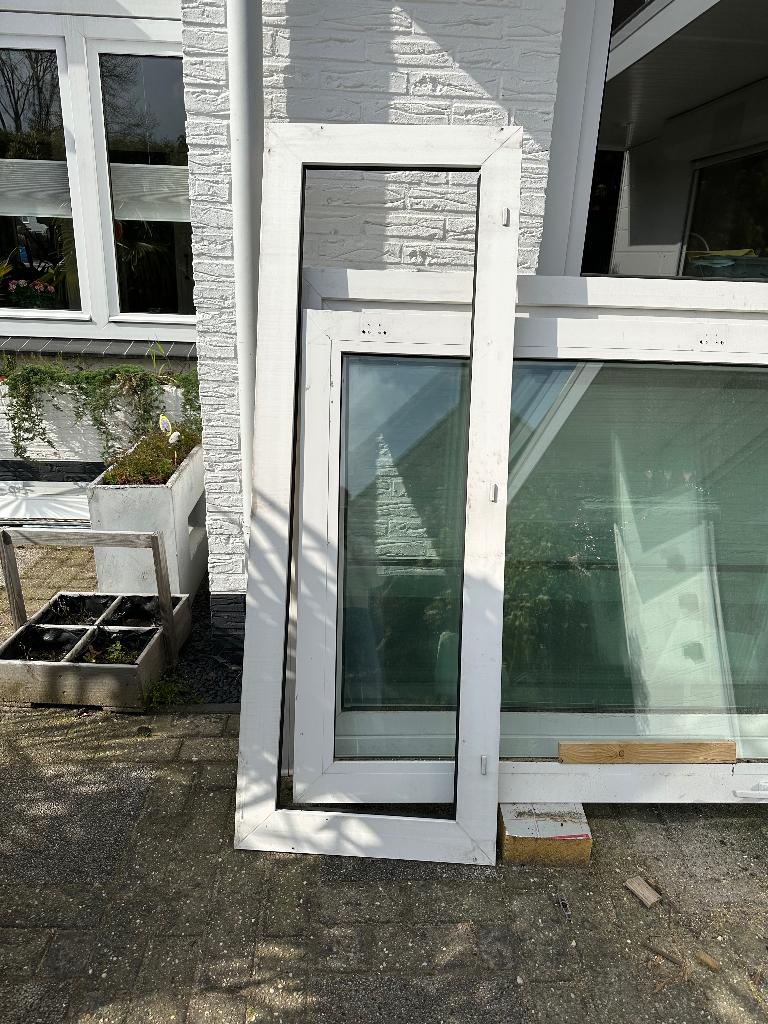 Kozijnen, Kunststof, Gebruikt, Raamkozijn, Inclusief glas