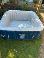 Opblaas jacuzzi 4 personen, Tuin en Terras, Bubbelbaden en Hottubs, Ophalen, Zo goed als nieuw, Pomp