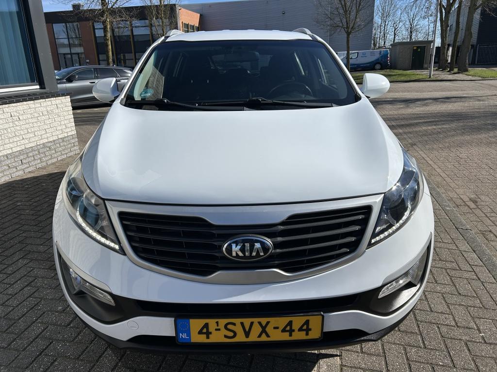 Kia Sportage 1.6 GDI Vibe NAVI CAMERA CRUISE CLIMA TRHK, Euro 5, 1591 cc, 4 cilinders, Wit