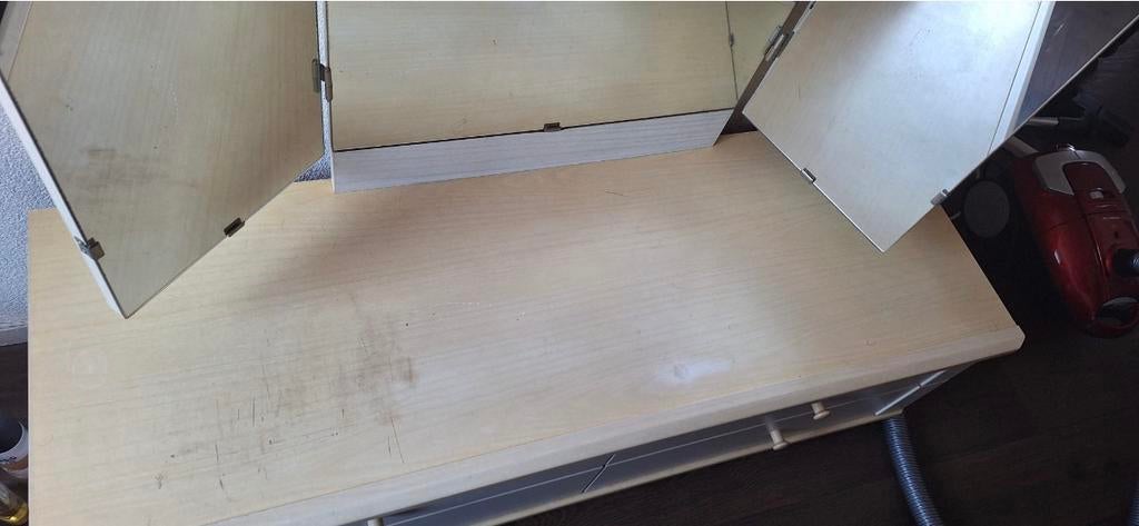 Makeup tafel met spiegel gratis ophalen, Ophalen, Zo goed als nieuw, Eenpersoons, 90 cm