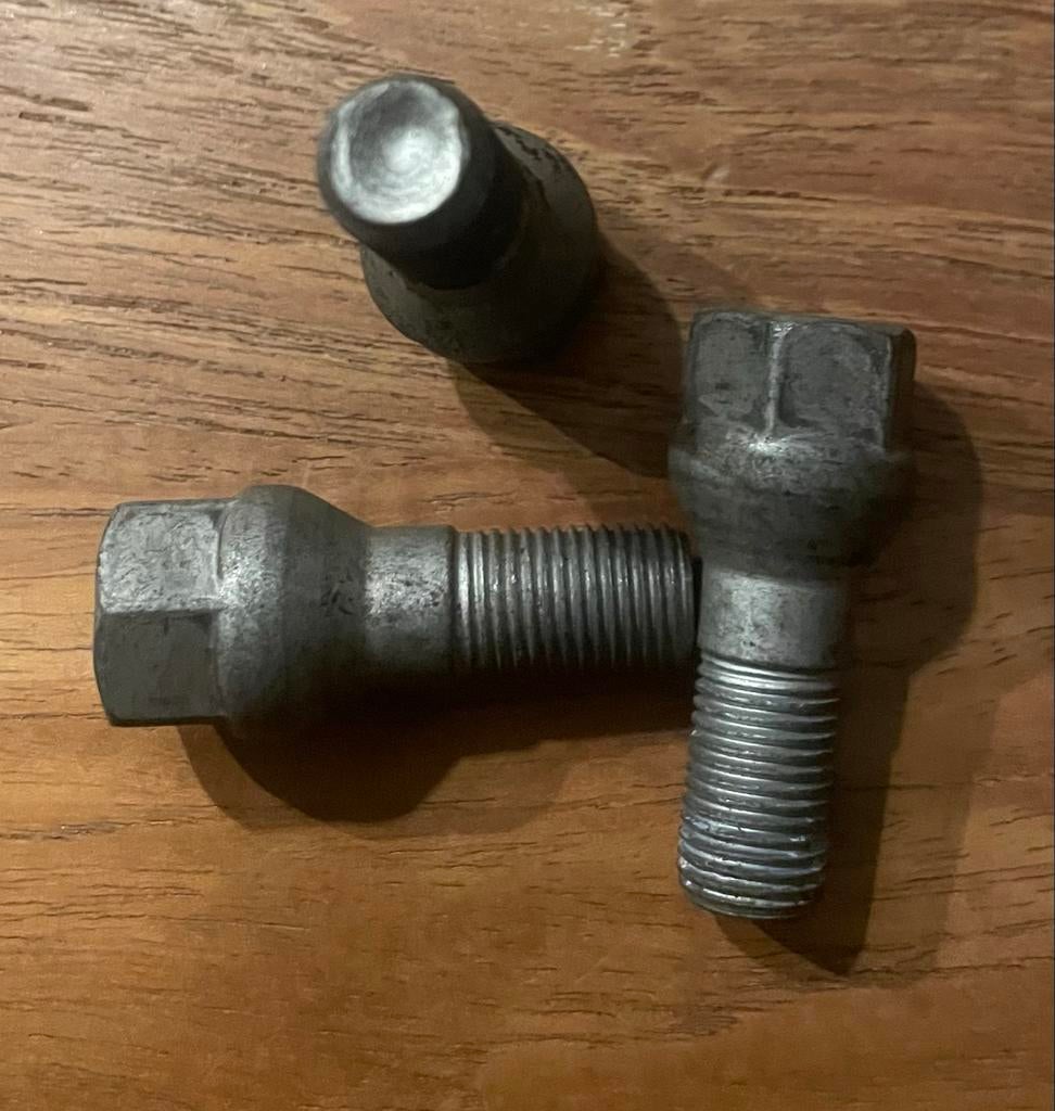 Originele Peugeot Stalen Wielbouten - Set van 20, Ophalen of Verzenden, Gebruikt