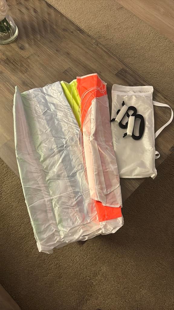 Regenboog vlieger/kite, Ophalen of Verzenden, Nieuw, Tweelijns, Vlieger