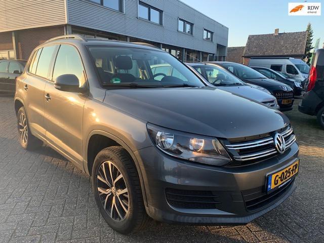 Volkswagen Tiguan 1.4 TSI Easyline 2011 € 8950.- CRUISE AI, Auto's, Volkswagen, Bedrijf, Te koop, Tiguan, ABS, Achteruitrijcamera