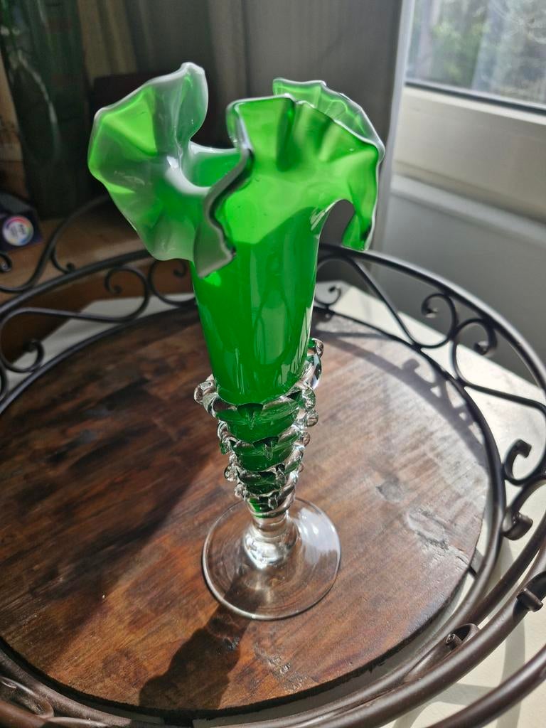 Antieke groene Murano vaas, Ophalen