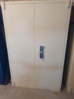 Brandwerende archiefkast, Ophalen