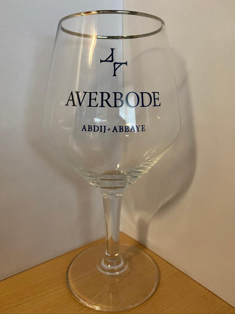 Averbode bierglas 33cl abdij bier, Verzamelen, Biermerken, Ophalen of Verzenden, Zo goed als nieuw, Glas of Glazen, Overige merken
