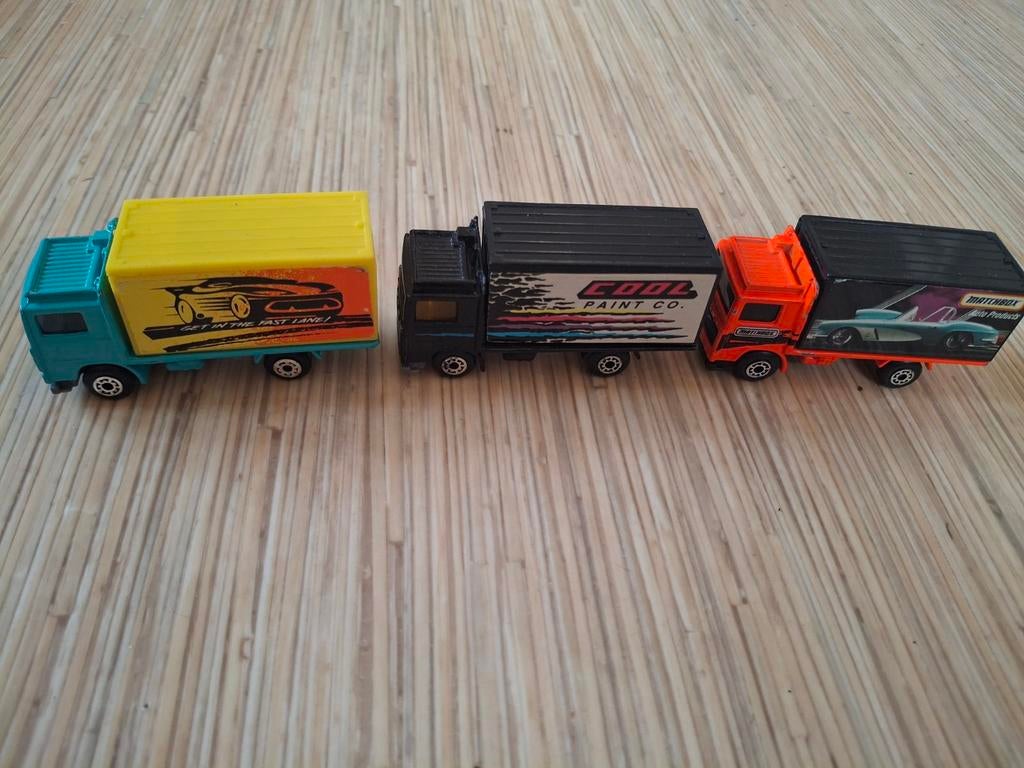 Matchbox Volvo trucks 3stuks uit 1981 goede staat, Hobby en Vrije tijd, Modelauto's | 1:87, Ophalen of Verzenden, Gebruikt, Bus of Vrachtwagen