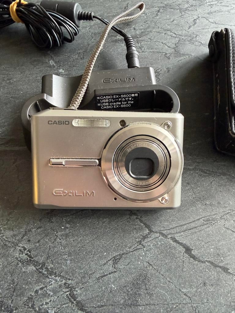 Casio Exilim 6 Megapixel Compact Camera, Audio, Tv en Foto, Fotocamera's Digitaal, Gebruikt, Compact, Ophalen of Verzenden, Overige Merken