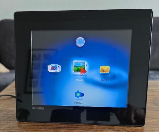 Digitale fotolijst Philips SPF4308/10, Audio, Tv en Foto, Fotografie | Digitale fotolijsten, Ophalen, Zo goed als nieuw, Minder dan 1 GB