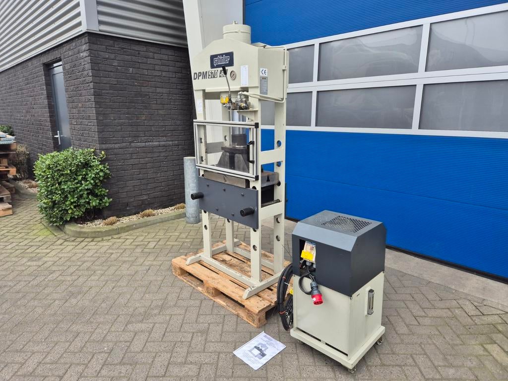 SAHINLER 60 TON Werkplaatspers Elekt. Hydraulisch Nieuwstaat, Gebruikt, Info@bolkmachinehandel.nl, Turkije, Ophalen of Verzenden