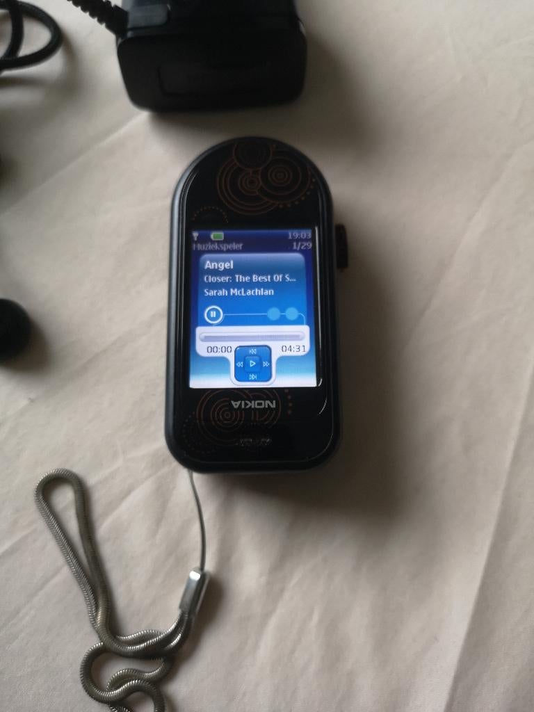 Nokia 7373 l'Amour, collectable, Telecommunicatie, Mobiele telefoons | Nokia, Fysiek toetsenbord, Ophalen of Verzenden, Zonder simlock