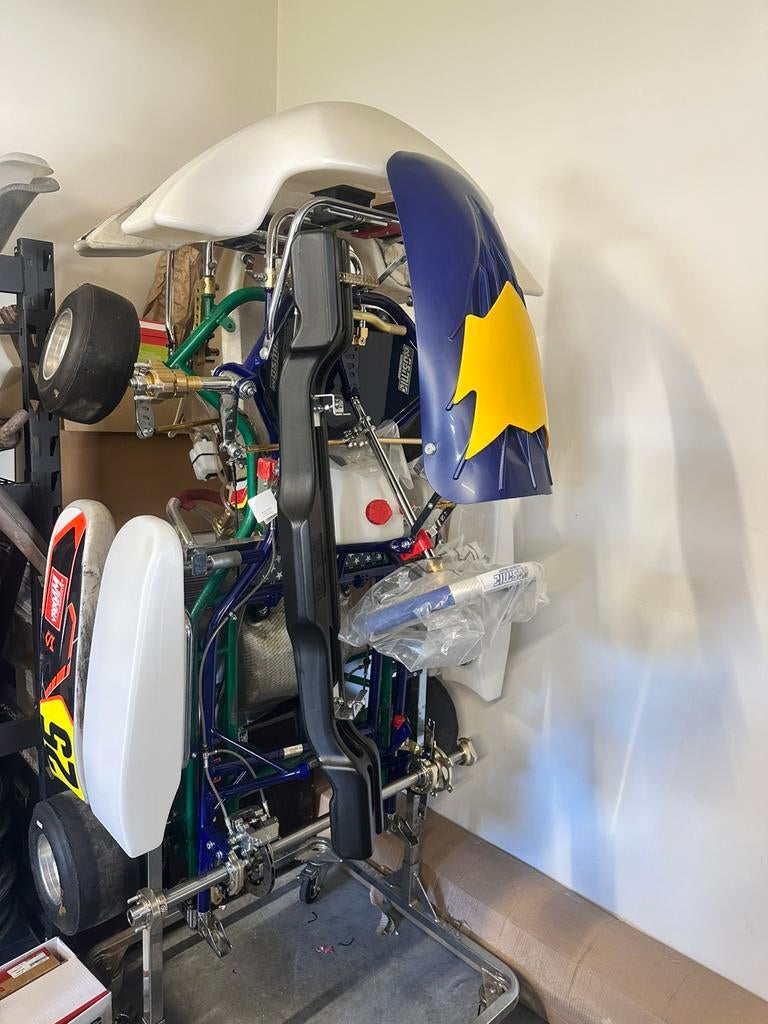 NIEUWE kosmic mini kart type EVS, Sport en Fitness, Karting, Ophalen, Zo goed als nieuw, Kart