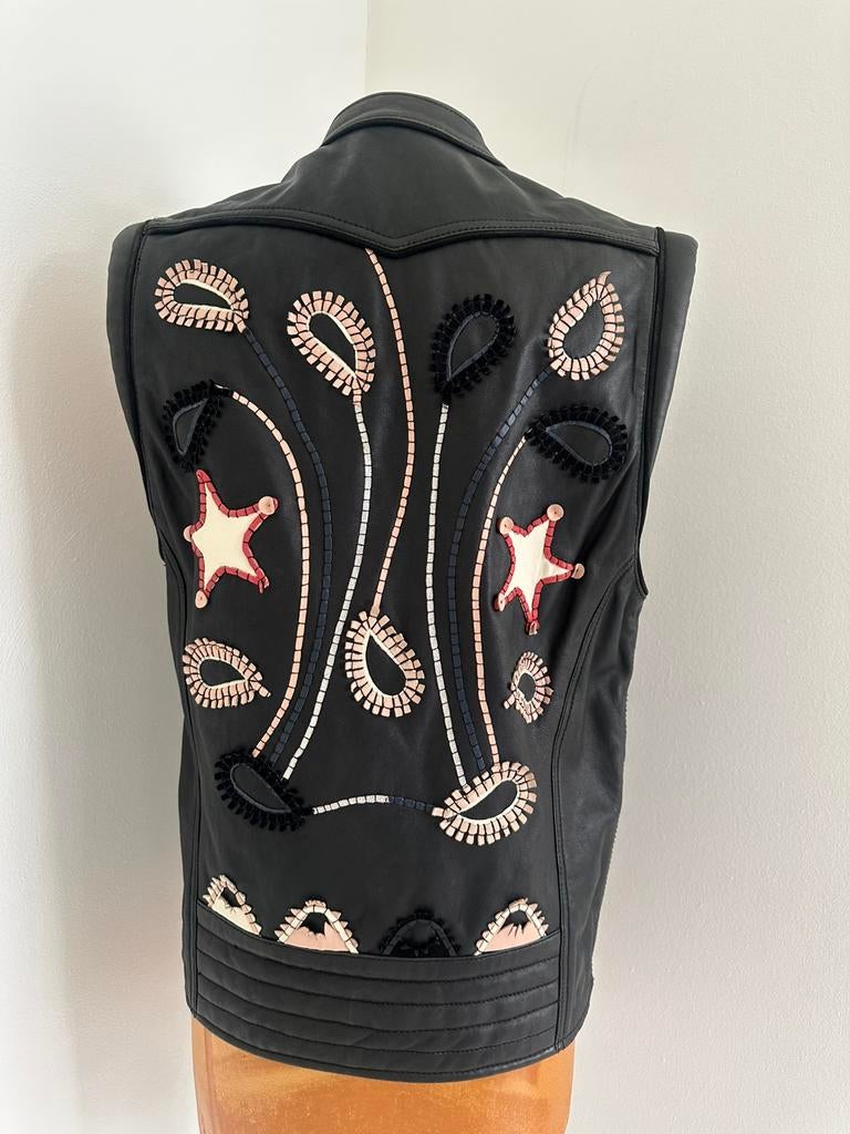 Nieuw! Zwart leren Maison Scotch biker bodywarmer in maat M, Ophalen of Verzenden, Nieuw, Maat 38/40 (M), Zwart