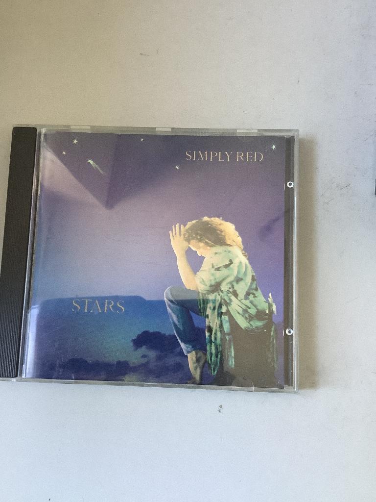 Simply red,Stars., Verzenden, Gebruikt