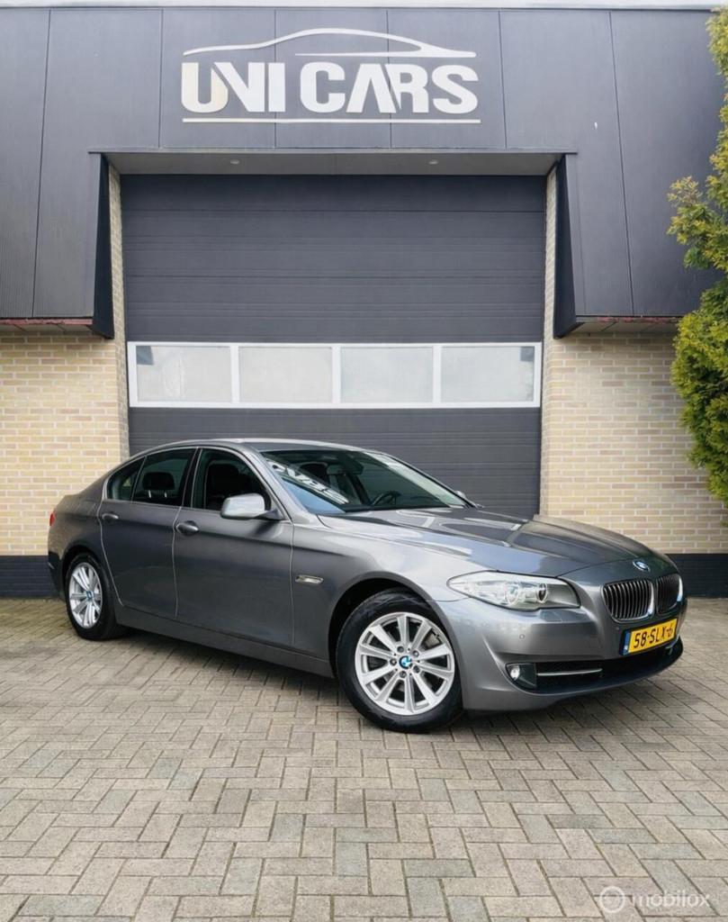 BMW 5-serie 520i High Executive|Automaat|Leder|NieuweKetting, Automaat, Euro 5, Achterwielaandrijving, Gebruikt