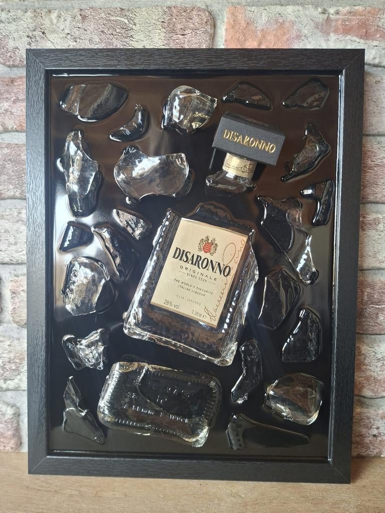 Amaretto Disaronno fles verwerkt in een lijst met Epoxy, Ophalen of Verzenden