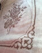 Grote tweepersoons warme deken 236x204 rozen beige bruin, Gebruikt, Beige, Tweepersoons, Ophalen of Verzenden