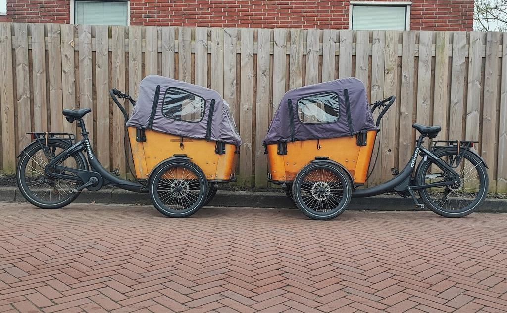 2 opknappers electrische bakfietsen, Fietsen en Brommers, Fietsen | Bakfietsen, Ophalen, Gebruikt, 1 kind, Huif