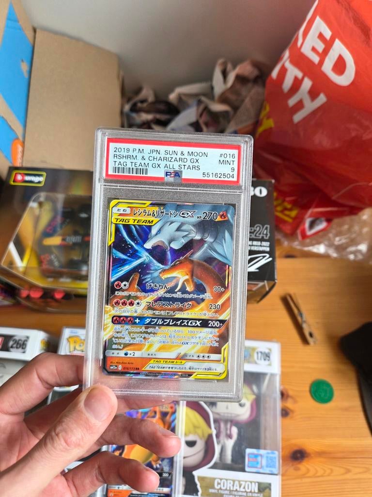 Reshiram & Charizard GX 016/173 Japanse Pokémon Kaart PSA 9, Ophalen of Verzenden, Zo goed als nieuw, Losse kaart, Foil