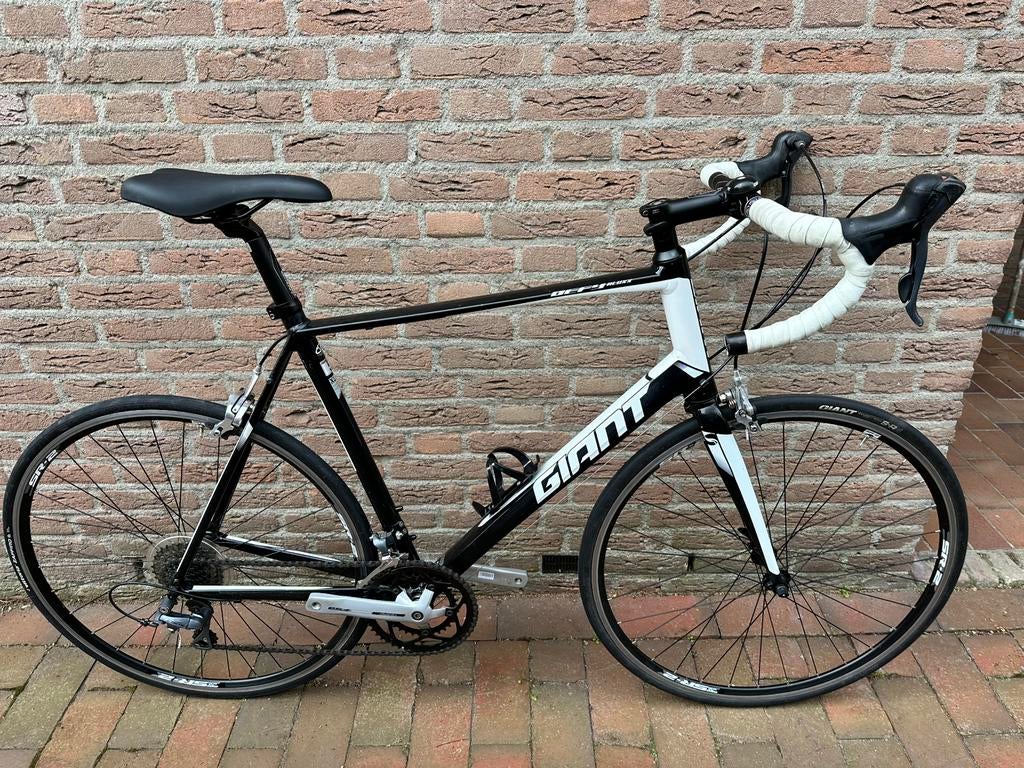 Giant Defy Aluxx racefiets, Aluminium, Zo goed als nieuw, Meer dan 20 versnellingen, Giant