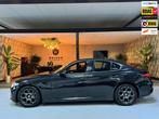 Alfa Romeo Giulia 2.0T Super Garantie Camera Navigatie Cruis, Automaat, Achterwielaandrijving, Zwart, 4 cilinders