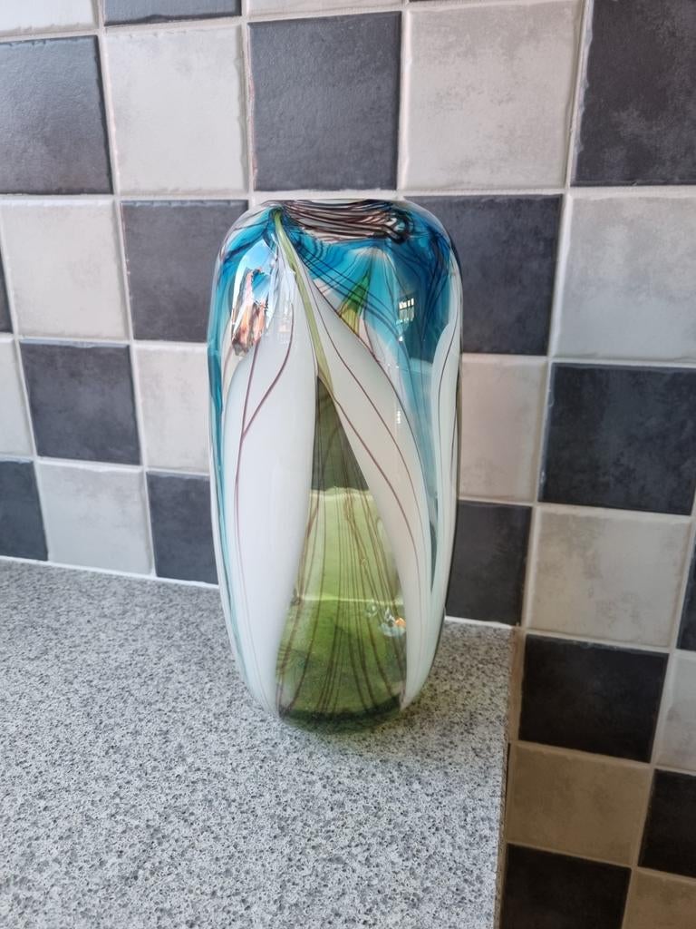 Vintage handgeblazen Murano glazen vaas blauw/groen, Huis en Inrichting, Woonaccessoires | Vazen, Blauw, Ophalen of Verzenden