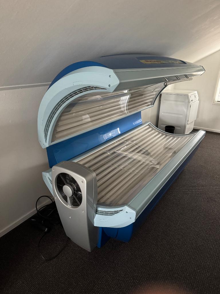 Zonnebank sunvision, Ophalen, Gebruikt, Zonnebank dubbelzijdig, 15 lampen of meer