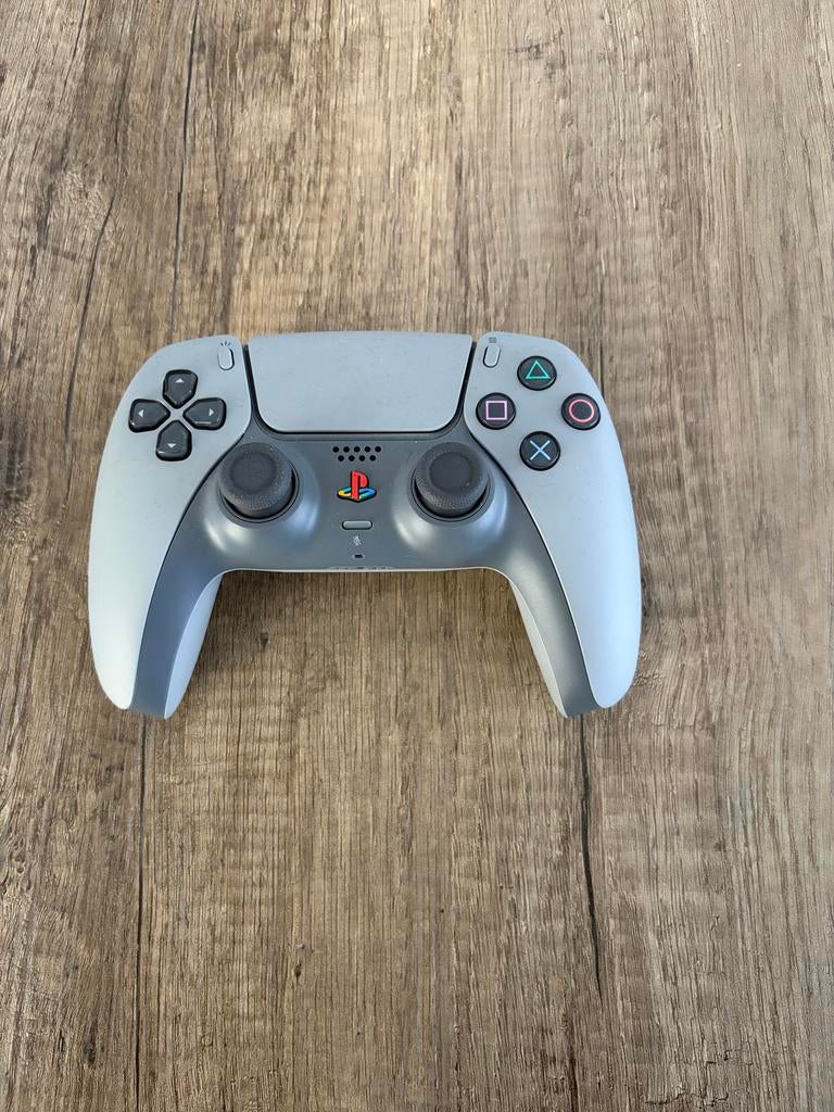 PlayStation 30th Anniversary Controller, PlayStation 5, Ophalen of Verzenden, Zo goed als nieuw, Controller