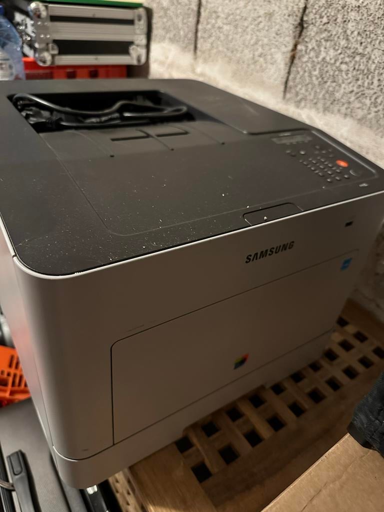 Samsung kleurenlaserprinter zonder cartridge, Ophalen, Printer, Kleur printen, Zo goed als nieuw