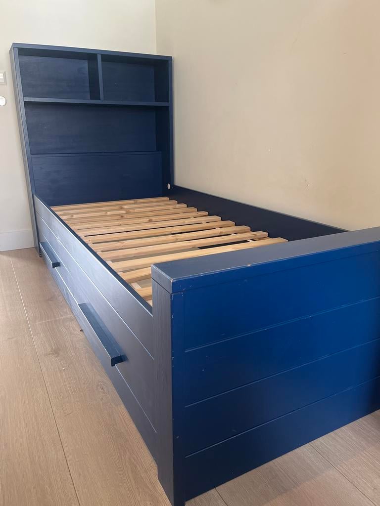 Woood eenpersoonsbed met lade en hoofdbord, Huis en Inrichting, Slaapkamer | Bedden, Ophalen, Gebruikt, 90 cm, Eenpersoons