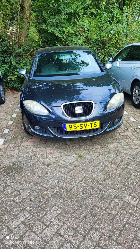 Seat Leon 1.6 75KW 2006 Zwart !!!!!!MOET WEG!!!!!!, Auto's, Seat, Euro 5, Zwart, 4 cilinders, Zwart