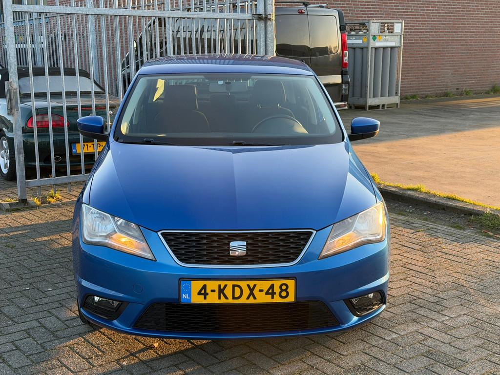 Seat Toledo 1.2 TSI Businessline High NL AUTO NAP 2e eigenaa, Voorwielaandrijving, Euro 5, Gebruikt, Zwart