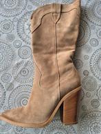 Suède boots van Wojas maat 39, Ophalen of Verzenden, Zo goed als nieuw, Beige